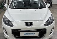 Установка видеорегистратора и камеры заднего вида на Peugeot 308 Установка видеорегистратора и камеры заднего вида на Peugeot 308
